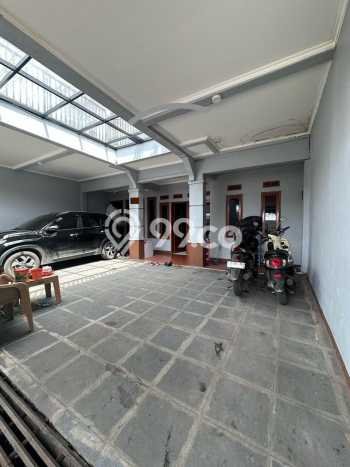 For Sale Rumah 7 Kamar Lokasi Strategis Bagus dan Strategis di Margaasih For Sale Rumah 7 Kamar Lokasi Strategis Bagus dan Strategis di Margaasih