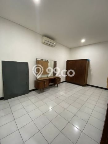 SPECIAL PRICE! Rumah area Taman Kopo Indah, 1 KM, Akses Mudah Fasilitas Umum, Luas 93m² LB 140m² SPECIAL PRICE! Rumah area Taman Kopo Indah, 1 KM, Akses Mudah Fasilitas Umum, Luas 93m² LB 140m²