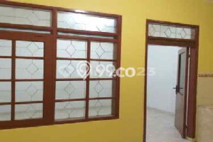 Rumah di Taman Kopo Indah, 1 KM, Lingkungan Strategis, Luas 90m² LB 100m² Rumah di Taman Kopo Indah, 1 KM, Lingkungan Strategis, Luas 90m² LB 100m²