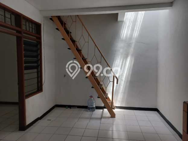 Rumah sewa siap pakai 3 KT di Taman Kopo Indah, Bandung Rumah sewa siap pakai 3 KT di Taman Kopo Indah, Bandung