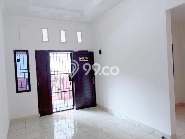 Sewa Rumah Murah di Taman Kopo Indah Bandung Punya 3 Kamar Tidur Sewa Rumah Murah di Taman Kopo Indah Bandung Punya 3 Kamar Tidur