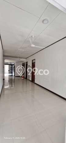 Rumah Sewa Bandung LT 216m2 LB 180m2 Area Taman Holis Indah Rumah Sewa Bandung LT 216m2 LB 180m2 Area Taman Holis Indah