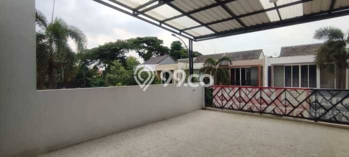 Rumah Luxury Modern Siap Huni di Meruya Jakarta Barat Rumah Luxury Modern Siap Huni di Meruya Jakarta Barat