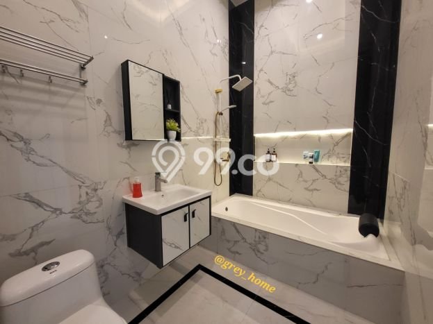 Hot Offer Hunian Mewah Ideal dan Luas di Cakung, Jakarta Timur Hot Offer Hunian Mewah Ideal dan Luas di Cakung, Jakarta Timur