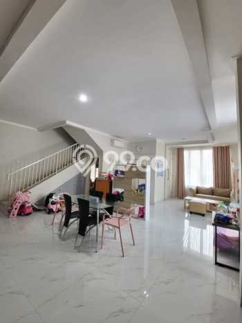 Dijual Rumah Premium dengan Fasilitas Sekitar Komplit di Tangerang, Tangerang Dijual Rumah Premium dengan Fasilitas Sekitar Komplit di Tangerang, Tangerang