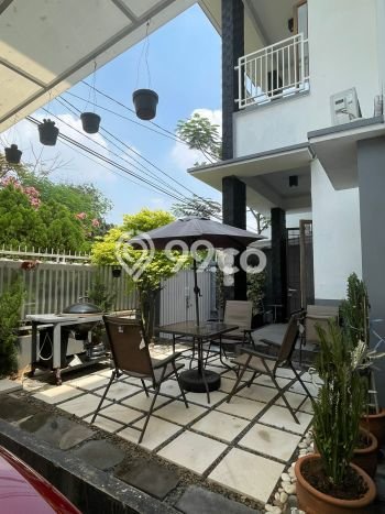Rumah Asri 5 Kamar View Kota di Cakung, Jakarta Timur Rumah Asri 5 Kamar View Kota di Cakung, Jakarta Timur