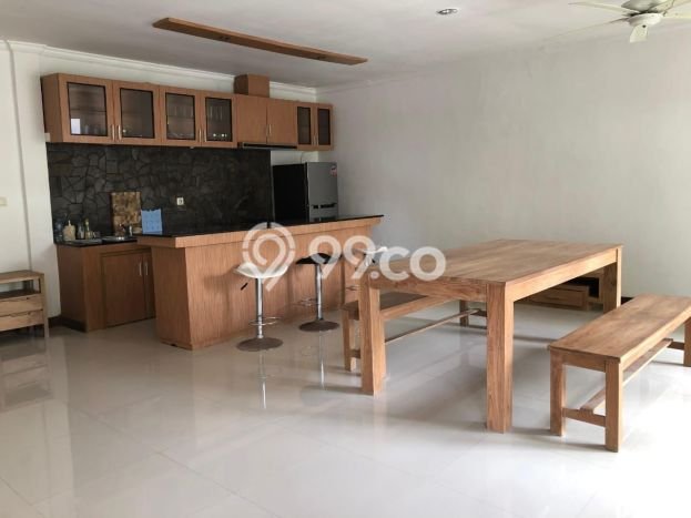 Disewakan Vila Kawasan , Luas 0m2m², Lokasi Premium Disewakan Vila Kawasan , Luas 0m2m², Lokasi Premium