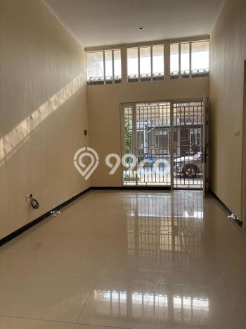 Jual Rumah Eksklusif 3 KT di Taman Kopo Indah, Bandung Jual Rumah Eksklusif 3 KT di Taman Kopo Indah, Bandung