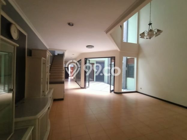 For Sale! Premium House LT 236m2 Desain Modern di Pasteur For Sale! Premium House LT 236m2 Desain Modern di Pasteur