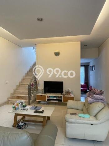 Ready to Use! Luxury House LT 133m2 Desain Modern di Cibaduyut Ready to Use! Luxury House LT 133m2 Desain Modern di Cibaduyut