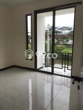 Rumah Modern 4 Kamar LT 112m2 di Taman Kopo Indah Rumah Modern 4 Kamar LT 112m2 di Taman Kopo Indah