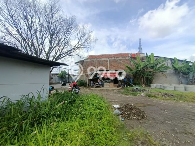 Tanah Kosong Dijual di Bandung dengan Area 3700m2 Tanah Kosong Dijual di Bandung dengan Area 3700m2