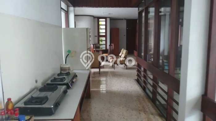 Dijual Rumah Kost di Ciumbuleuit, Bandung, 12 KT, 3 KM, Bangunan 800m2 Dijual Rumah Kost di Ciumbuleuit, Bandung, 12 KT, 3 KM, Bangunan 800m2