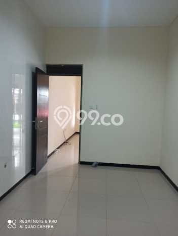 Jual Rumah Eksklusif 4 KT di Soekarno Hatta, Bandung Jual Rumah Eksklusif 4 KT di Soekarno Hatta, Bandung