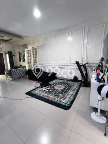 Rumah Elit Modern Tanpa Renovasi di sudirman Bandung Rumah Elit Modern Tanpa Renovasi di sudirman Bandung