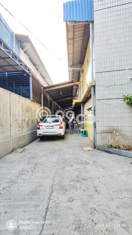 Unit Gudang Dijual di Jakarta Utara LT 1350m2 & LB 1608m2 Unit Gudang Dijual di Jakarta Utara LT 1350m2 & LB 1608m2