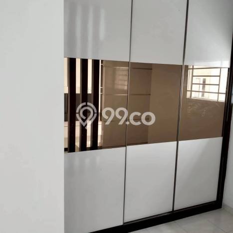 Rumah Minimalis 5 Kamar LT 90m2 di Batam Centre Rumah Minimalis 5 Kamar LT 90m2 di Batam Centre