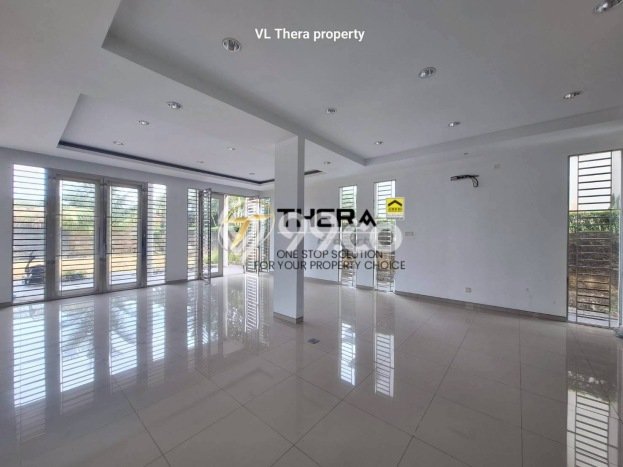 Rumah Eksklusif Dijual LT 600m2 di Batam Kota, Batam Rumah Eksklusif Dijual LT 600m2 di Batam Kota, Batam
