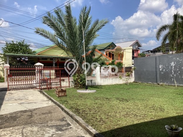 Rumah Strategis Modern Lb 400m2 di Rumbai, Pekanbaru Rumah Strategis Modern Lb 400m2 di Rumbai, Pekanbaru