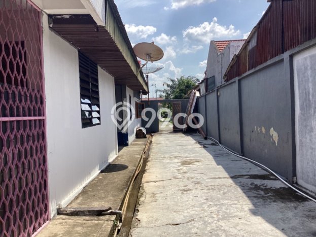 Rumah Strategis Modern Lb 400m2 di Rumbai, Pekanbaru Rumah Strategis Modern Lb 400m2 di Rumbai, Pekanbaru