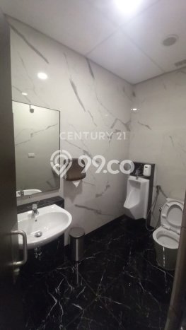 Unit Komersial Disewakan di Jakarta Selatan Area Strategis Harga Kompetitif Unit Komersial Disewakan di Jakarta Selatan Area Strategis Harga Kompetitif