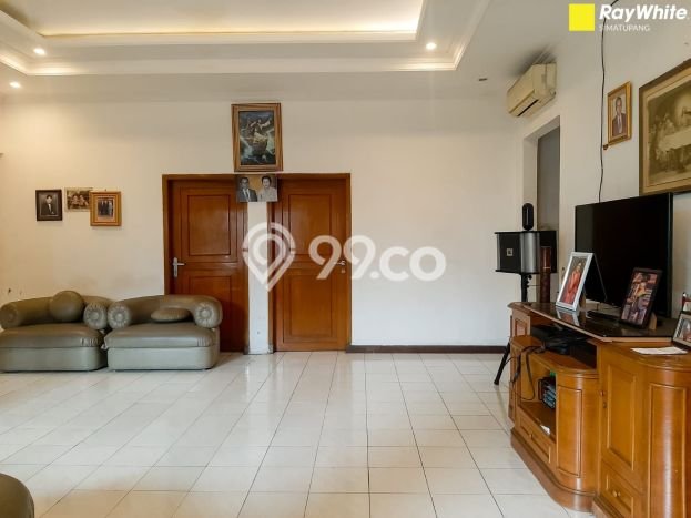 Jual Rumah Mewah Elegan Dengan View Eksklusif di Pengadegan, Jakarta Selatan Jual Rumah Mewah Elegan Dengan View Eksklusif di Pengadegan, Jakarta Selatan