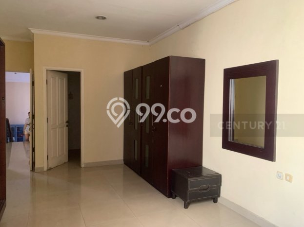 Disewakan Rumah Murah di Pondok Indah Jakarta Selatan dengan 3 KT Disewakan Rumah Murah di Pondok Indah Jakarta Selatan dengan 3 KT