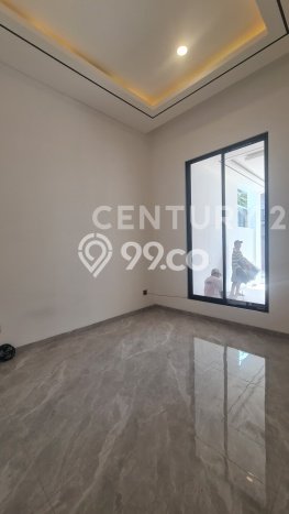Rumah Luxury Modern Siap Huni di Pondok Indah Jakarta Selatan Rumah Luxury Modern Siap Huni di Pondok Indah Jakarta Selatan