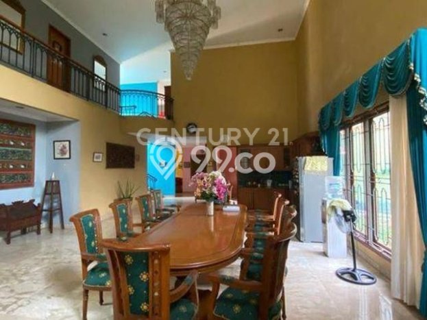 Ready to Use! Luxury House LT 465m2 Desain Modern di Pejaten Ready to Use! Luxury House LT 465m2 Desain Modern di Pejaten