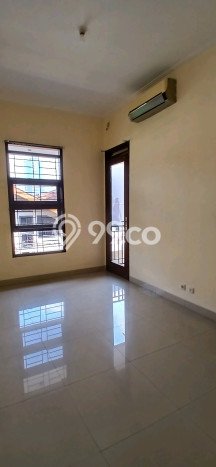 Disewakan Segera Rumah Kondisi Bagus di Area Tebet, Jakarta Selatan Disewakan Segera Rumah Kondisi Bagus di Area Tebet, Jakarta Selatan