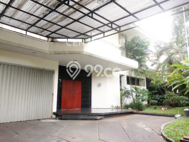 Rumah Cantik Siap Pakai Di Kebayoran Lama Luas 600m2 Aman Rumah Cantik Siap Pakai Di Kebayoran Lama Luas 600m2 Aman