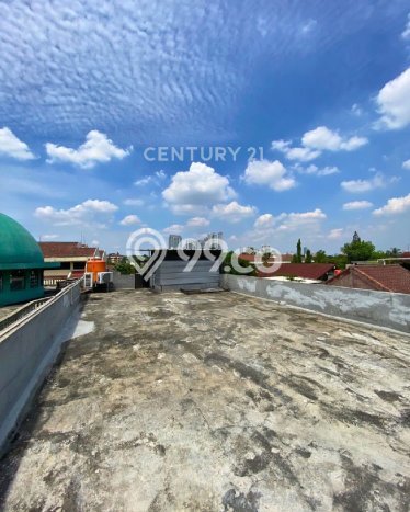 Unit Komersial Disewakan di Jakarta Selatan Kawasan Strategis Harga Kompetitif Unit Komersial Disewakan di Jakarta Selatan Kawasan Strategis Harga Kompetitif