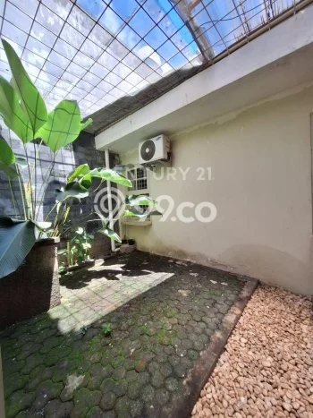 Dijual Rumah Mewah Megah Dengan View Eksklusif di Lebak Bulus, Jakarta Selatan Dijual Rumah Mewah Megah Dengan View Eksklusif di Lebak Bulus, Jakarta Selatan