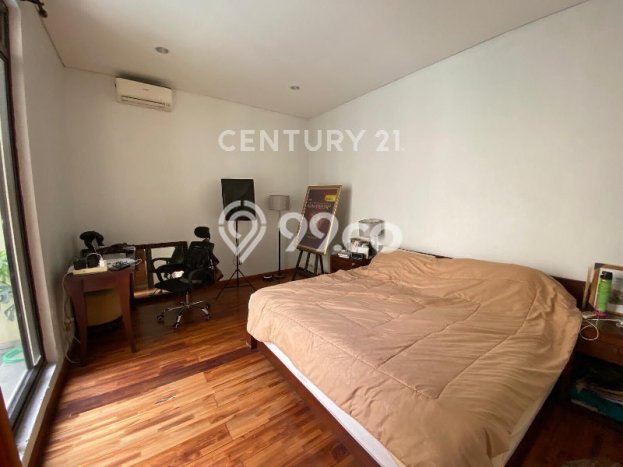Jarang Ada! Rumah Sewa 4 Kamar Bagus Siap Huni Lebak Bulus Jarang Ada! Rumah Sewa 4 Kamar Bagus Siap Huni Lebak Bulus