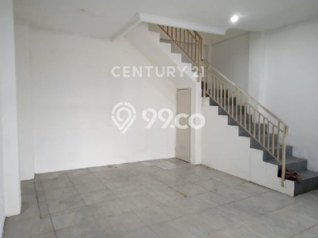 FOR RENT! Ruko di Gandaria Cocok untuk Bisnis 108m2 FOR RENT! Ruko di Gandaria Cocok untuk Bisnis 108m2