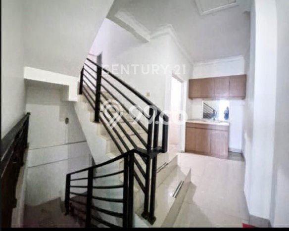 Ruko untuk Disewa di Pusat Jakarta Selatan Luas Bangunan 221m2 Ruko untuk Disewa di Pusat Jakarta Selatan Luas Bangunan 221m2