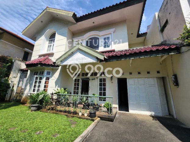 Hunian Eksklusif Dijual LT 366m2 di Kebayoran Baru, Jakarta Selatan Hunian Eksklusif Dijual LT 366m2 di Kebayoran Baru, Jakarta Selatan