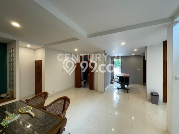 Dijual Rumah Luas Megah Dengan View Eksklusif di Lebak Bulus, Jakarta Selatan Dijual Rumah Luas Megah Dengan View Eksklusif di Lebak Bulus, Jakarta Selatan