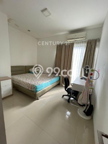 Rumah Luas Asri 3 KT Siap Pakai di Condet Jakarta Timur Rumah Luas Asri 3 KT Siap Pakai di Condet Jakarta Timur