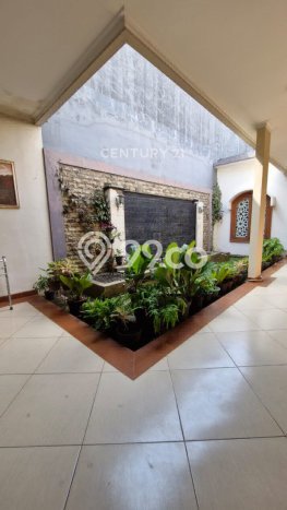 Rumah sewa siap pakai 4 Kamar Tidur di Pondok Labu, Jakarta Selatan Rumah sewa siap pakai 4 Kamar Tidur di Pondok Labu, Jakarta Selatan