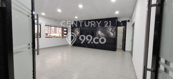 Unit Kantor Paling Strategis di Kebayoran Baru Jakarta Selatan dengan LB 4779m2 Unit Kantor Paling Strategis di Kebayoran Baru Jakarta Selatan dengan LB 4779m2