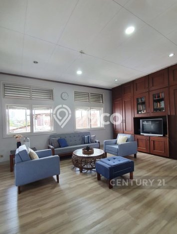 Rumah Eksklusif Siap Huni LT 248m2 di Kebayoran Baru, Jakarta Selatan Rumah Eksklusif Siap Huni LT 248m2 di Kebayoran Baru, Jakarta Selatan