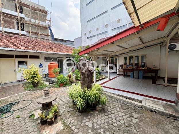 Jual Rumah Mewah Elegan Dengan View Eksklusif di Petojo, Jakarta Pusat Jual Rumah Mewah Elegan Dengan View Eksklusif di Petojo, Jakarta Pusat