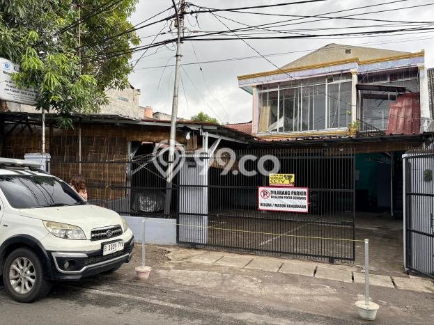Hunian Eksklusif Siap Huni LT 700m2 di Matraman, Jakarta Timur Hunian Eksklusif Siap Huni LT 700m2 di Matraman, Jakarta Timur