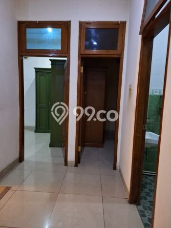 Rumah di Sunter, 4 KT, Pemandangan Indah, Luas 98m² Bangunan 280m² Rumah di Sunter, 4 KT, Pemandangan Indah, Luas 98m² Bangunan 280m²