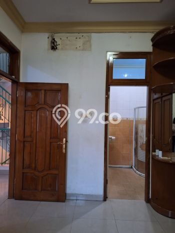 Rumah di Sunter, 4 KT, Pemandangan Indah, Luas 98m² Bangunan 280m² Rumah di Sunter, 4 KT, Pemandangan Indah, Luas 98m² Bangunan 280m²