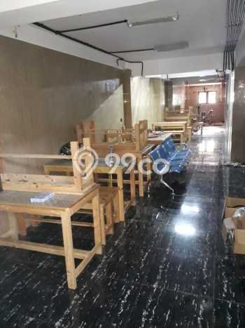 Ruko Lokasi Strategis Kawasan Cempaka Putih, Luas 250m², Disewakan, Kawasan Bisnis Ruko Lokasi Strategis Kawasan Cempaka Putih, Luas 250m², Disewakan, Kawasan Bisnis