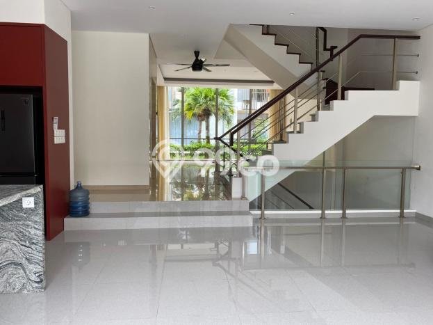 Rumah Elit Modern Siap Huni di Ancol Jakarta Utara Rumah Elit Modern Siap Huni di Ancol Jakarta Utara