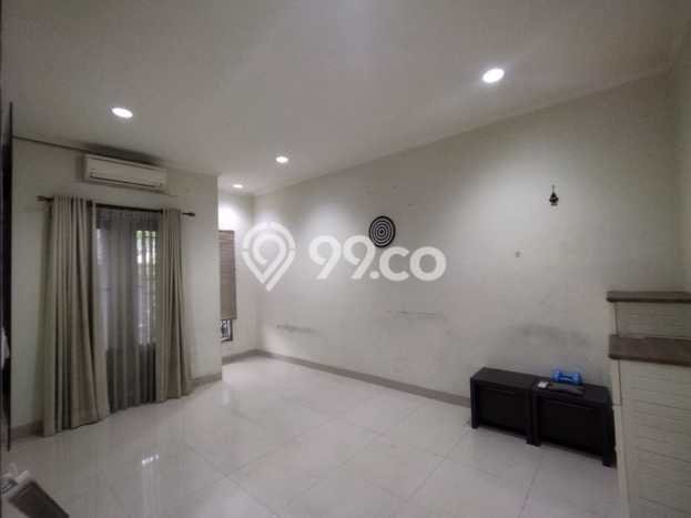 Rumah Strategis Minimalis Lb 200m2 di Kelapa Gading, Jakarta Utara Rumah Strategis Minimalis Lb 200m2 di Kelapa Gading, Jakarta Utara