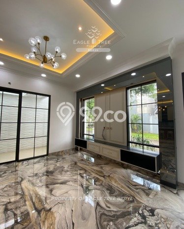 Rumah Elit LB 250m2 Siap Pakai Desain Elegan di Alam Sutera, Tangerang Rumah Elit LB 250m2 Siap Pakai Desain Elegan di Alam Sutera, Tangerang